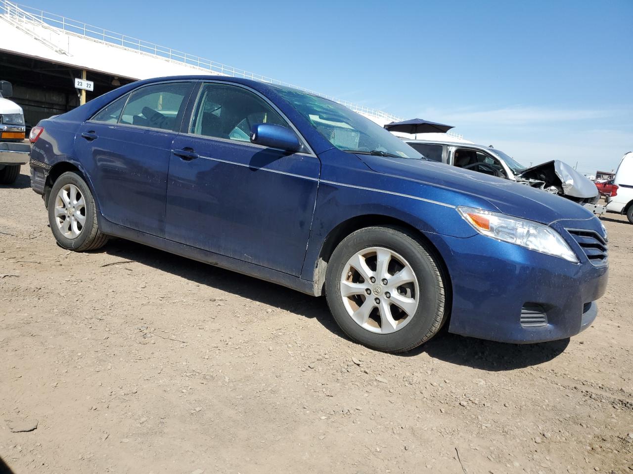 Photo 3 VIN: 4T1BF3EK8BU626373 - TOYOTA CAMRY 