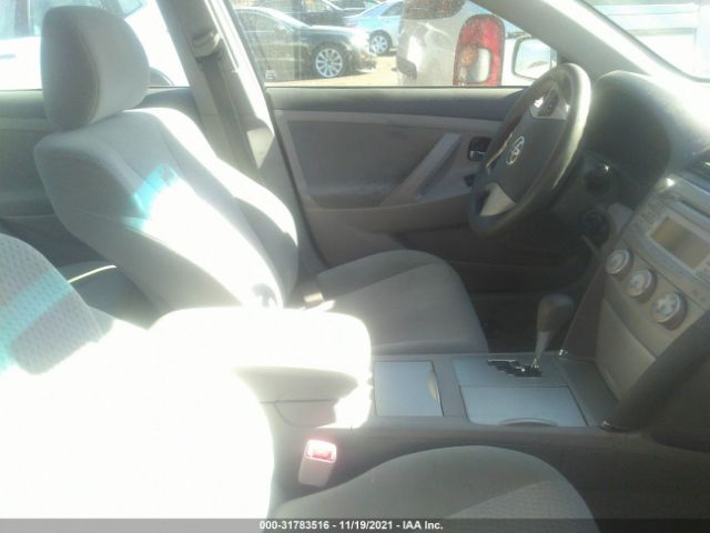 Photo 4 VIN: 4T1BF3EK8BU632691 - TOYOTA CAMRY 