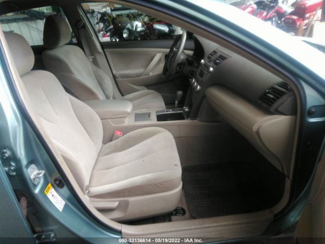 Photo 4 VIN: 4T1BF3EK8BU642623 - TOYOTA CAMRY 