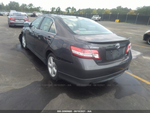 Photo 2 VIN: 4T1BF3EK8BU643755 - TOYOTA CAMRY 