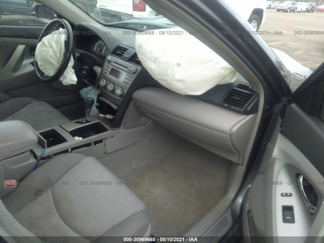 Photo 4 VIN: 4T1BF3EK8BU643755 - TOYOTA CAMRY 