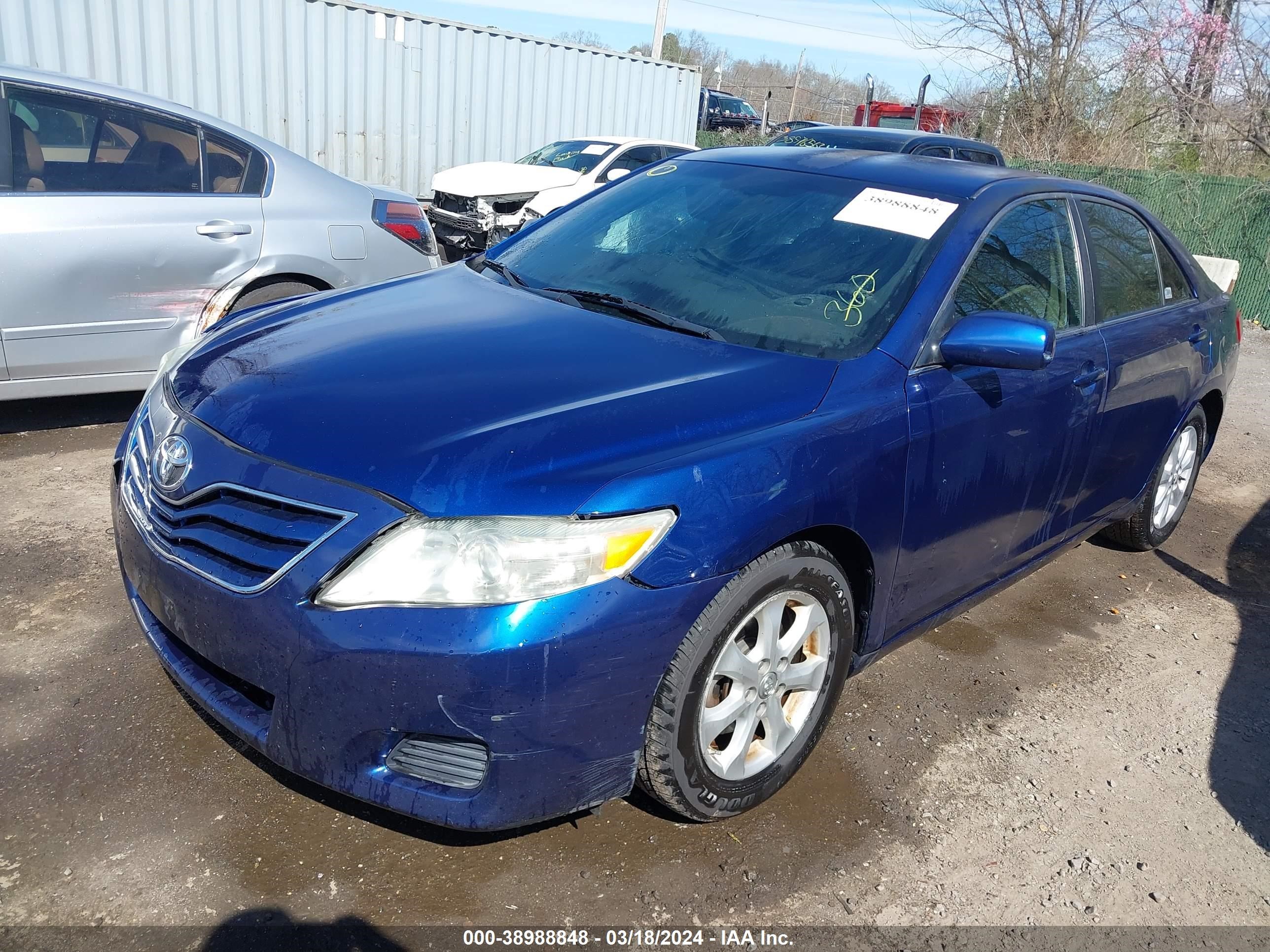 Photo 1 VIN: 4T1BF3EK8BU661480 - TOYOTA CAMRY 