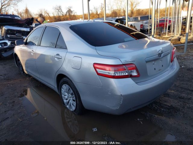 Photo 2 VIN: 4T1BF3EK8BU663908 - TOYOTA CAMRY 