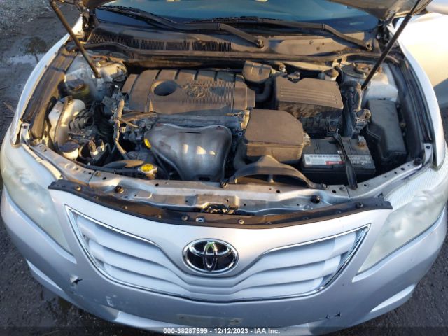 Photo 9 VIN: 4T1BF3EK8BU663908 - TOYOTA CAMRY 