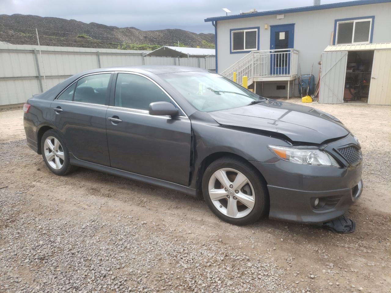 Photo 3 VIN: 4T1BF3EK8BU671295 - TOYOTA CAMRY 