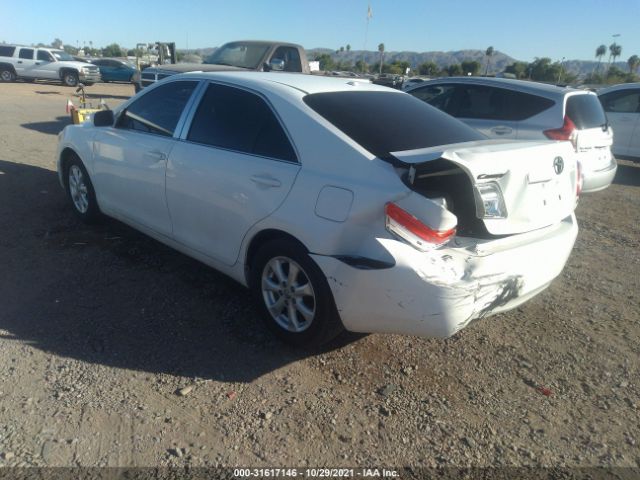 Photo 2 VIN: 4T1BF3EK8BU673287 - TOYOTA CAMRY 