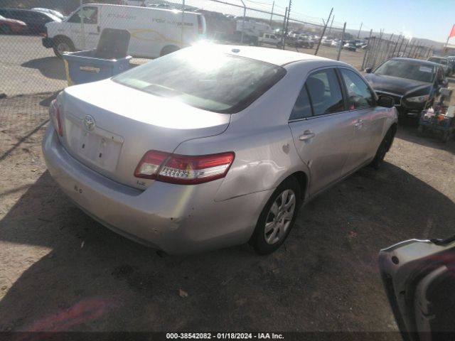 Photo 3 VIN: 4T1BF3EK8BU675766 - TOYOTA CAMRY 