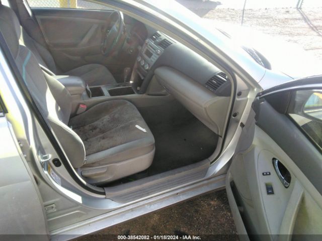 Photo 4 VIN: 4T1BF3EK8BU675766 - TOYOTA CAMRY 