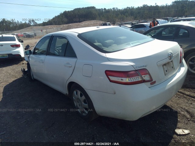 Photo 2 VIN: 4T1BF3EK8BU698481 - TOYOTA CAMRY 