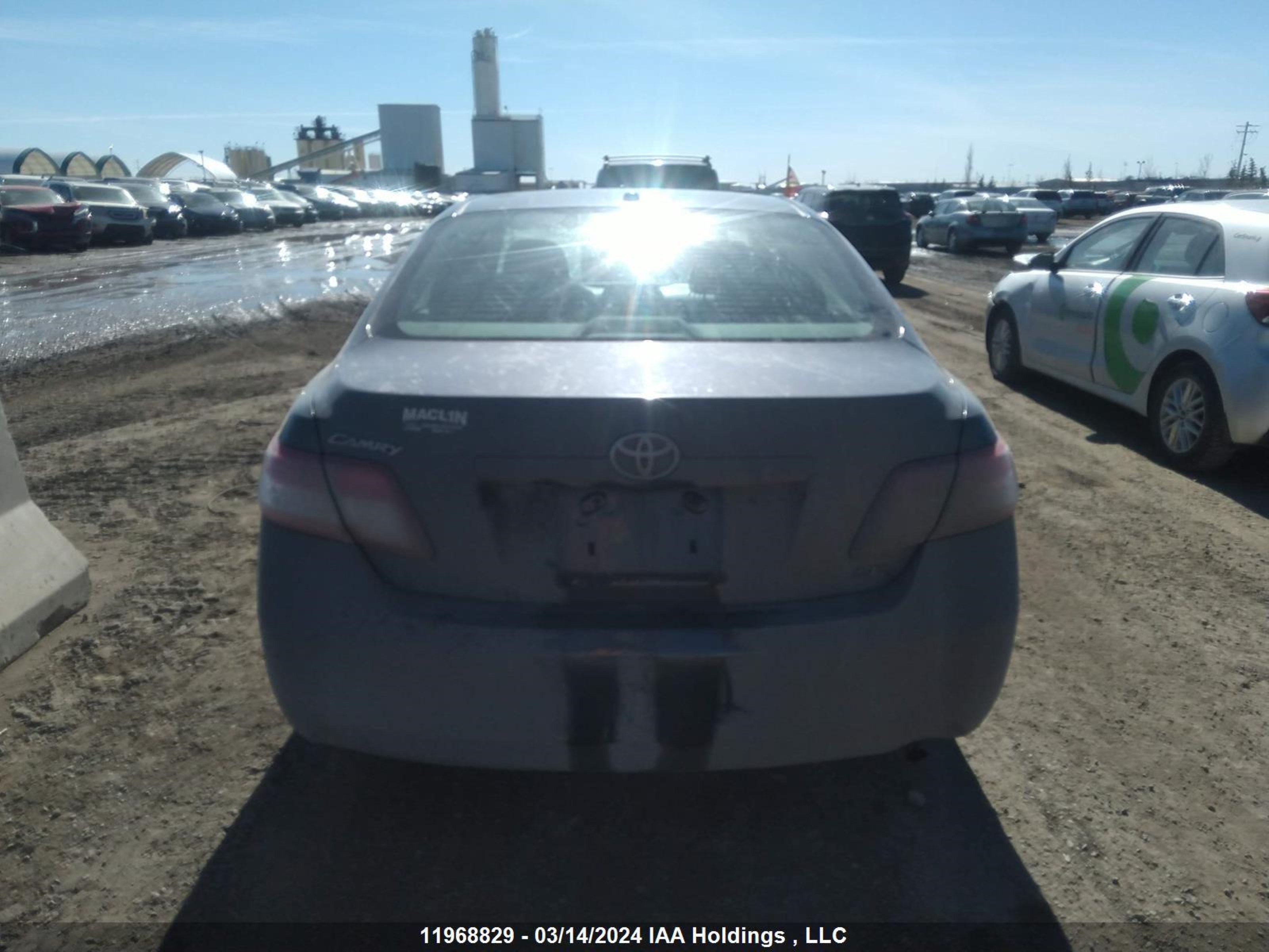 Photo 15 VIN: 4T1BF3EK8BU721340 - TOYOTA CAMRY 