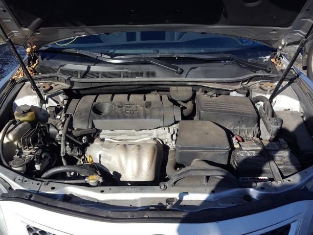 Photo 6 VIN: 4T1BF3EK8BU745489 - TOYOTA CAMRY BASE 