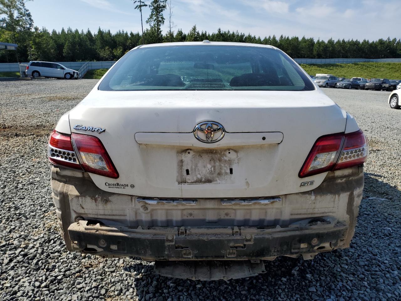 Photo 5 VIN: 4T1BF3EK8BU770425 - TOYOTA CAMRY 