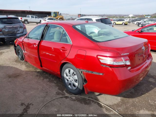 Photo 2 VIN: 4T1BF3EK9AU031417 - TOYOTA CAMRY 