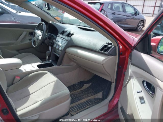 Photo 4 VIN: 4T1BF3EK9AU031417 - TOYOTA CAMRY 