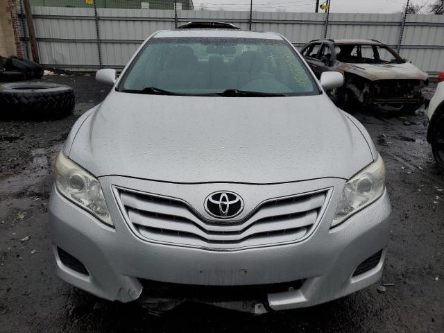 Photo 4 VIN: 4T1BF3EK9AU068662 - TOYOTA CAMRY 