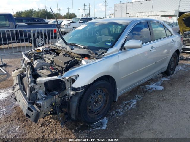 Photo 1 VIN: 4T1BF3EK9AU073215 - TOYOTA CAMRY 