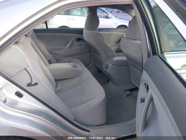 Photo 7 VIN: 4T1BF3EK9AU073215 - TOYOTA CAMRY 