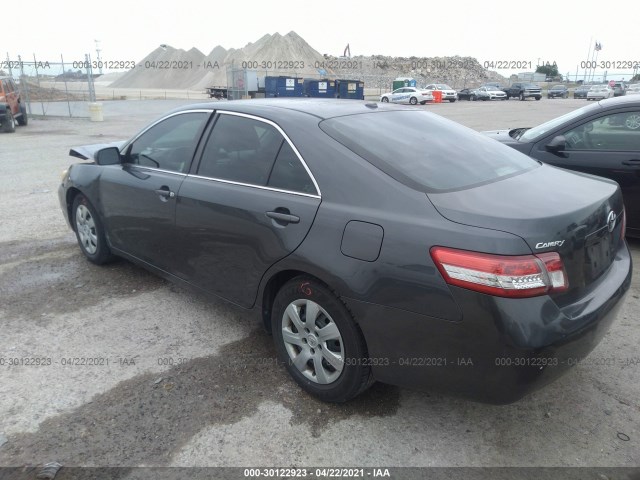 Photo 2 VIN: 4T1BF3EK9AU099250 - TOYOTA CAMRY 