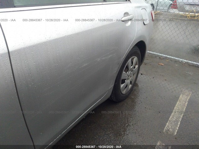 Photo 5 VIN: 4T1BF3EK9AU103782 - TOYOTA CAMRY 