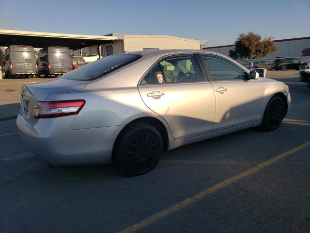 Photo 2 VIN: 4T1BF3EK9AU511005 - TOYOTA CAMRY BASE 