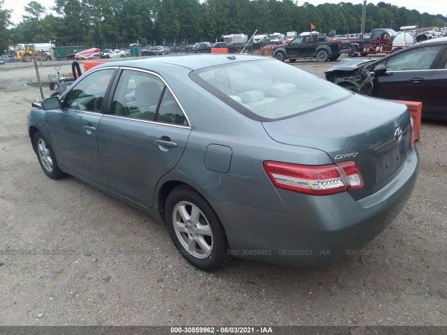 Photo 2 VIN: 4T1BF3EK9AU511263 - TOYOTA CAMRY 