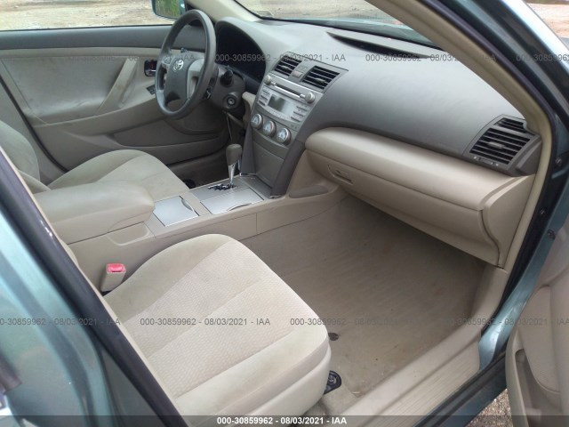 Photo 4 VIN: 4T1BF3EK9AU511263 - TOYOTA CAMRY 