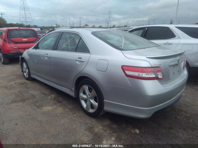 Photo 2 VIN: 4T1BF3EK9AU518410 - TOYOTA CAMRY 