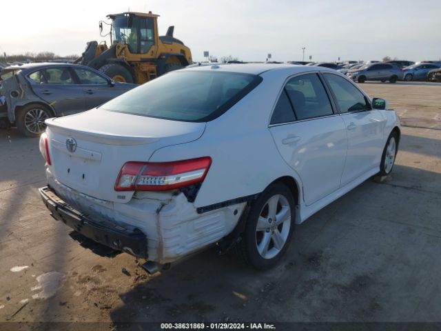 Photo 3 VIN: 4T1BF3EK9AU529035 - TOYOTA CAMRY 