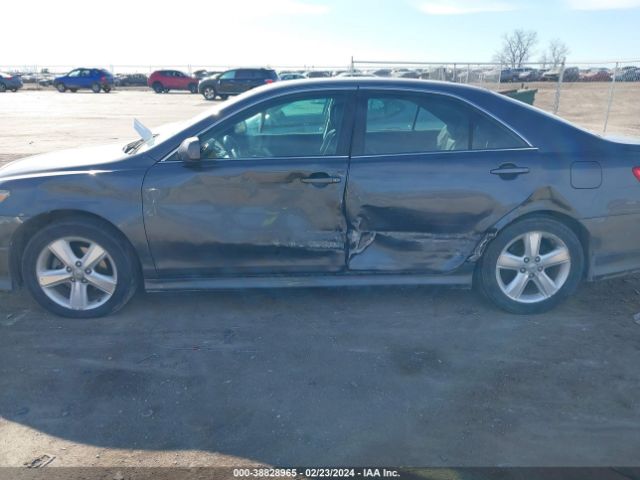 Photo 5 VIN: 4T1BF3EK9AU551729 - TOYOTA CAMRY 