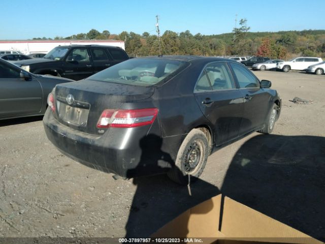 Photo 3 VIN: 4T1BF3EK9BU132619 - TOYOTA CAMRY 