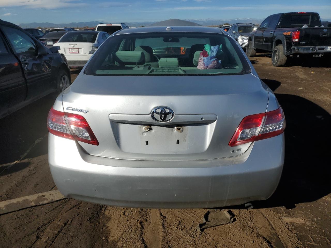 Photo 5 VIN: 4T1BF3EK9BU136881 - TOYOTA CAMRY 