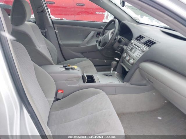 Photo 4 VIN: 4T1BF3EK9BU141580 - TOYOTA CAMRY 