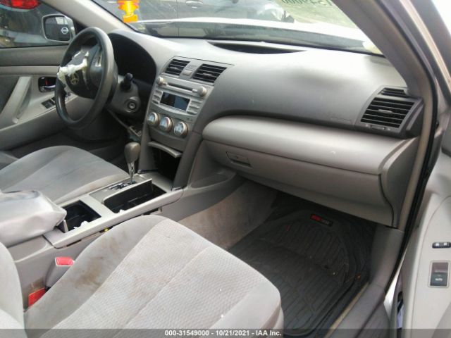 Photo 4 VIN: 4T1BF3EK9BU147962 - TOYOTA CAMRY 