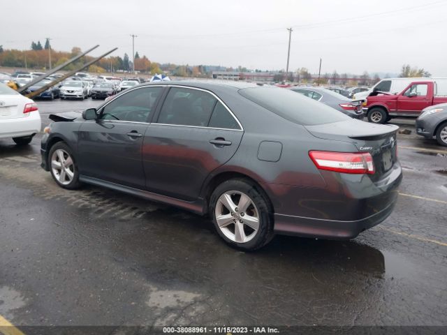 Photo 2 VIN: 4T1BF3EK9BU183117 - TOYOTA CAMRY 