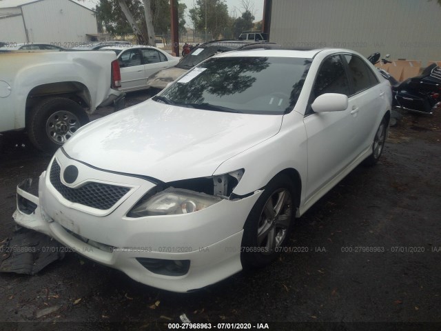 Photo 1 VIN: 4T1BF3EK9BU588877 - TOYOTA CAMRY 