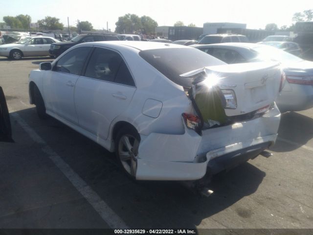 Photo 2 VIN: 4T1BF3EK9BU595991 - TOYOTA CAMRY 