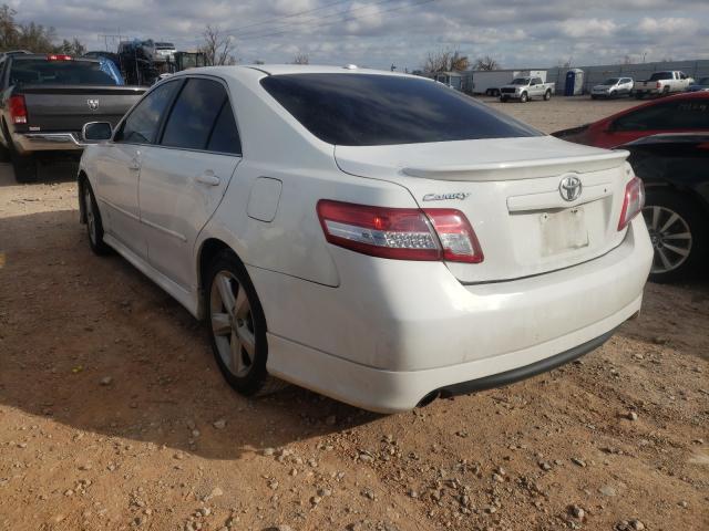 Photo 2 VIN: 4T1BF3EK9BU611168 - TOYOTA CAMRY BASE 