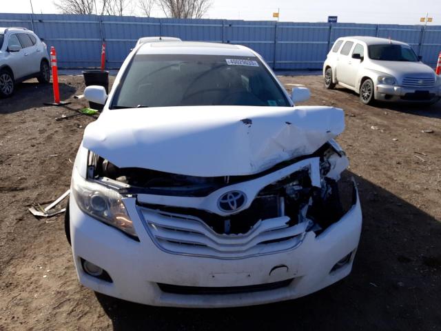 Photo 4 VIN: 4T1BF3EK9BU617035 - TOYOTA CAMRY BASE 