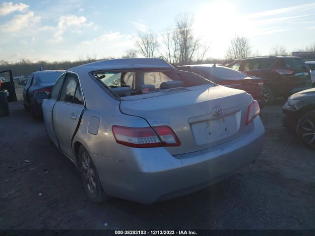 Photo 2 VIN: 4T1BF3EK9BU621392 - TOYOTA CAMRY 