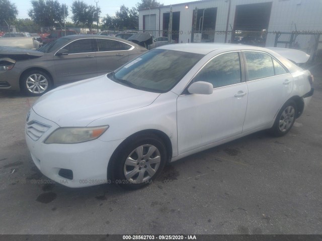 Photo 1 VIN: 4T1BF3EK9BU622106 - TOYOTA CAMRY 