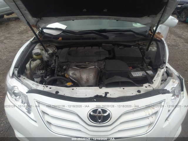 Photo 9 VIN: 4T1BF3EK9BU629962 - TOYOTA CAMRY 