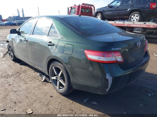 Photo 2 VIN: 4T1BF3EK9BU630500 - TOYOTA CAMRY 