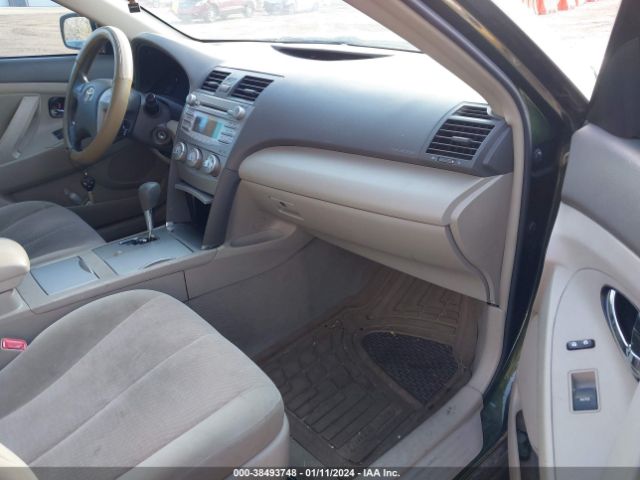 Photo 4 VIN: 4T1BF3EK9BU630500 - TOYOTA CAMRY 