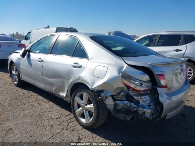 Photo 2 VIN: 4T1BF3EK9BU652979 - TOYOTA CAMRY 