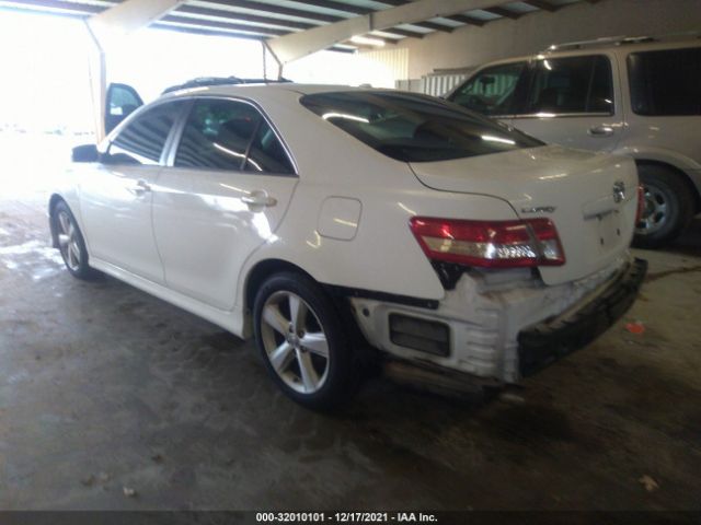 Photo 2 VIN: 4T1BF3EK9BU656692 - TOYOTA CAMRY 