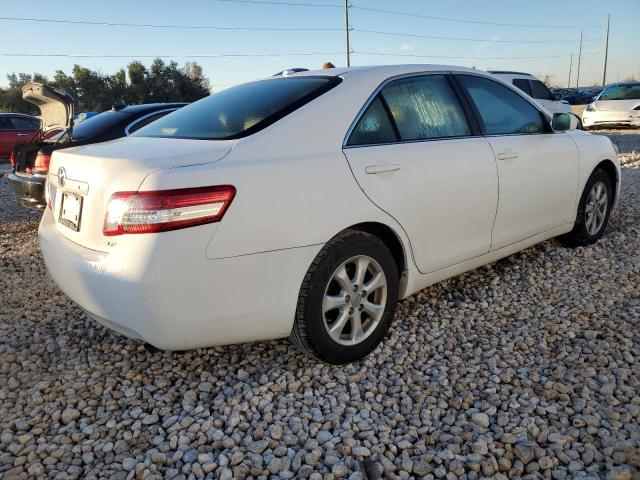 Photo 2 VIN: 4T1BF3EK9BU657499 - TOYOTA CAMRY 