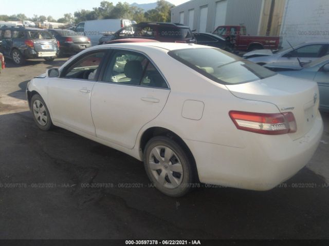 Photo 2 VIN: 4T1BF3EK9BU669622 - TOYOTA CAMRY 