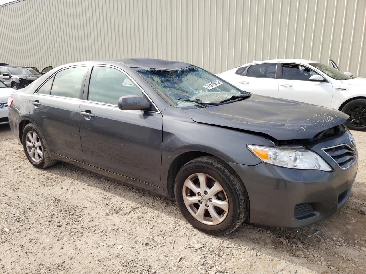 Photo 3 VIN: 4T1BF3EK9BU675288 - TOYOTA CAMRY 