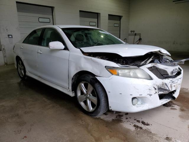 Photo 3 VIN: 4T1BF3EK9BU680524 - TOYOTA CAMRY 