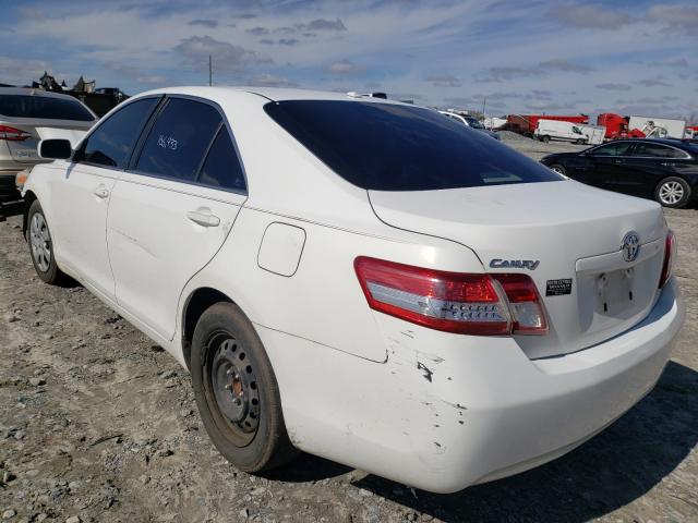 Photo 2 VIN: 4T1BF3EK9BU691877 - TOYOTA CAMRY BASE 